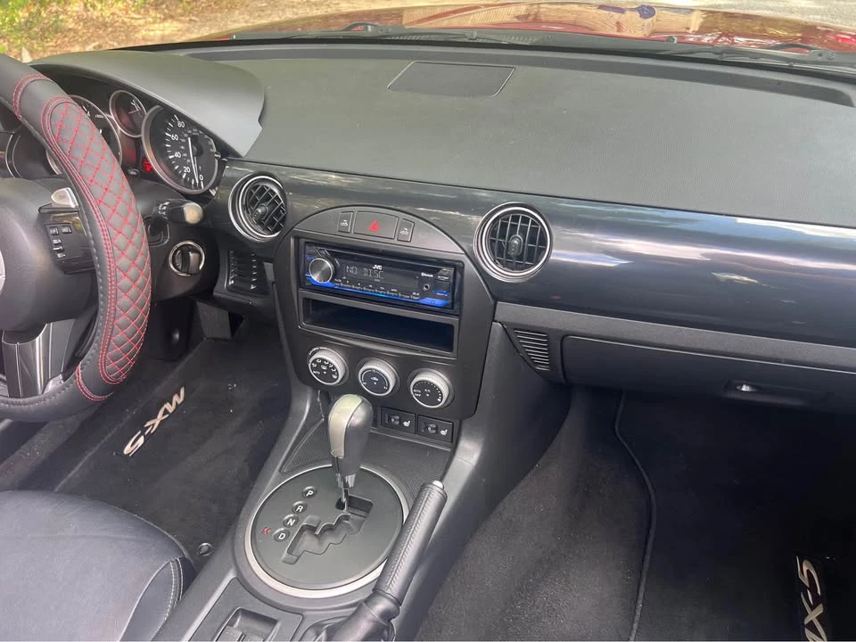 2015 Mazda NC MX-5 Miata - Image 7 of 13