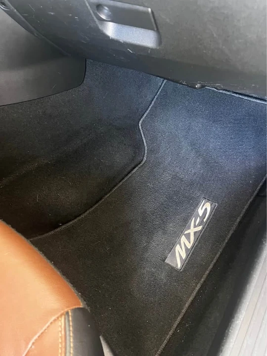 2015 Mazda NC MX-5 Miata - Image 9 of 12