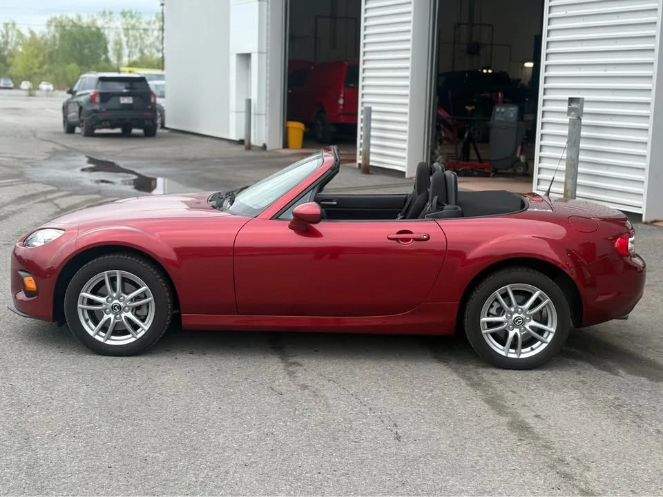 2015 Mazda NC MX-5 Miata - Image 2 of 11