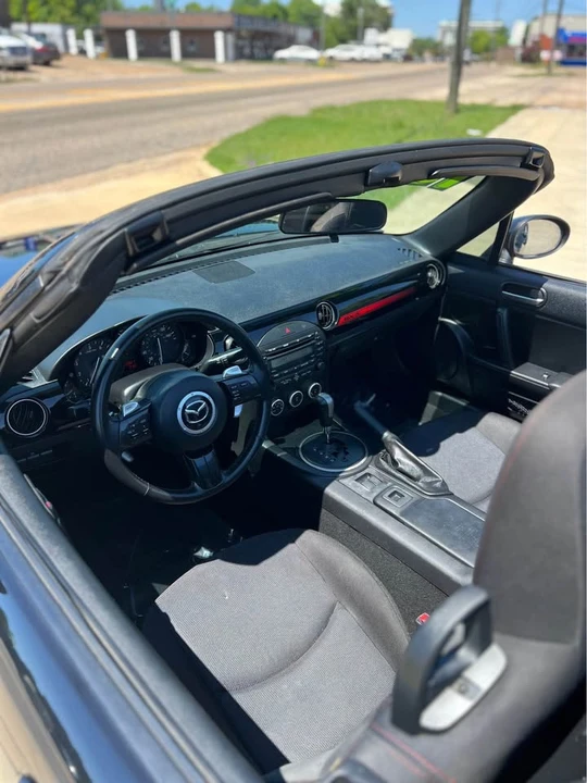 2015 Mazda NC MX-5 Miata - Image 17 of 17
