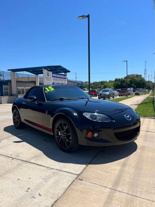 2015 Mazda NC MX-5 Miata - Image 2 of 17