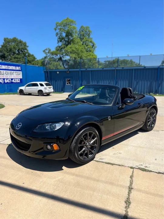 2015 Mazda NC MX-5 Miata - Image 13 of 17