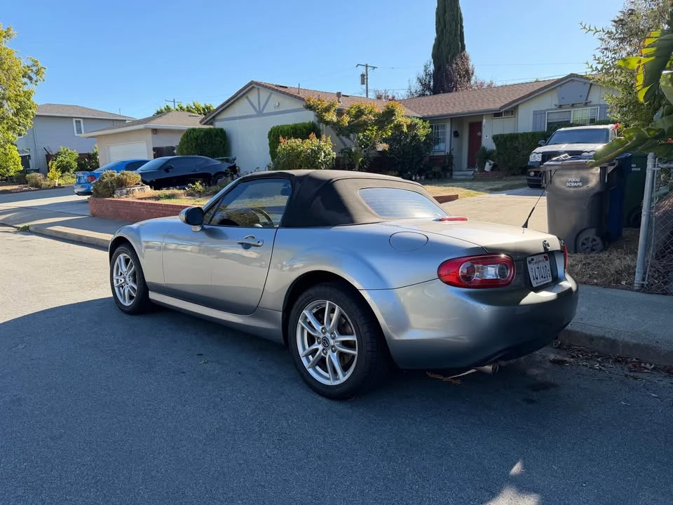 2015 Mazda NC MX-5 Miata - Image 5 of 10