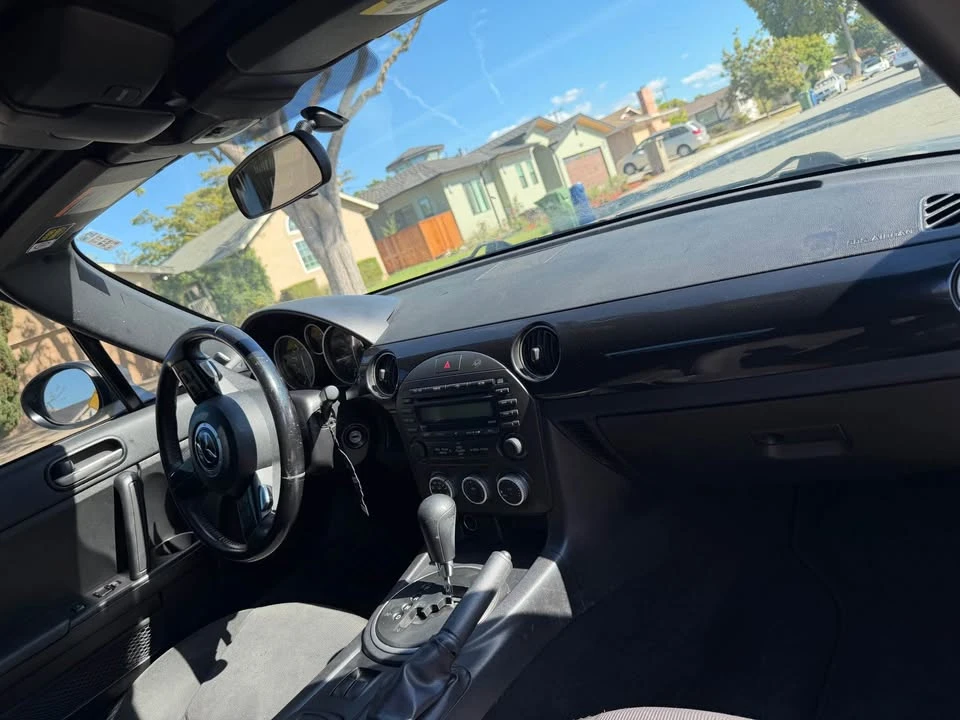 2015 Mazda NC MX-5 Miata - Image 9 of 10