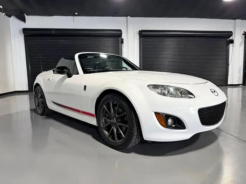 2015 Mazda MX-5 Club Convertible 2D
