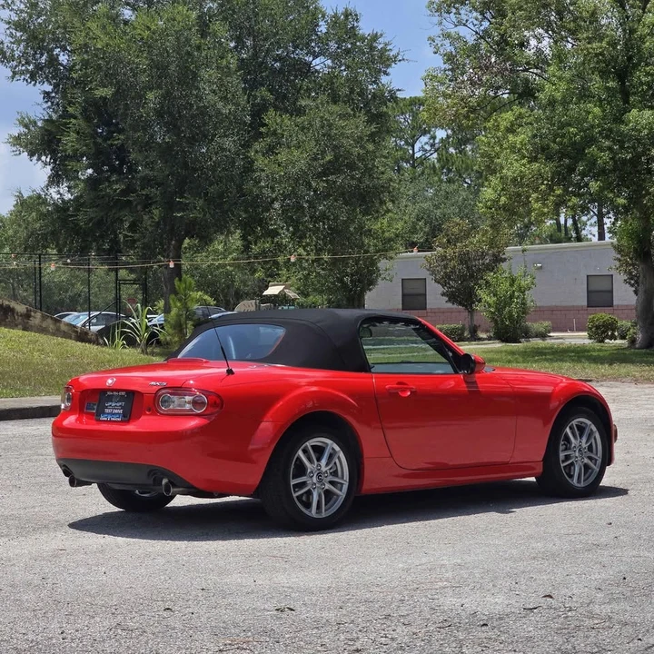2015 Mazda NC MX-5 Miata - Image 5 of 19