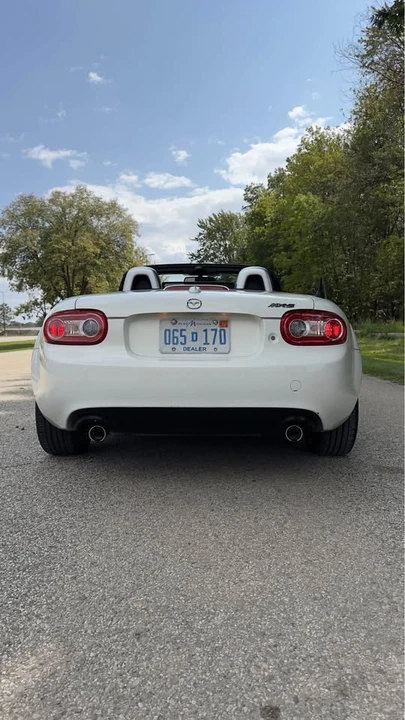 2015 Mazda NC MX-5 Miata - Image 6 of 17