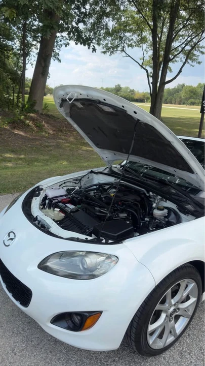 2015 Mazda NC MX-5 Miata - Image 16 of 17