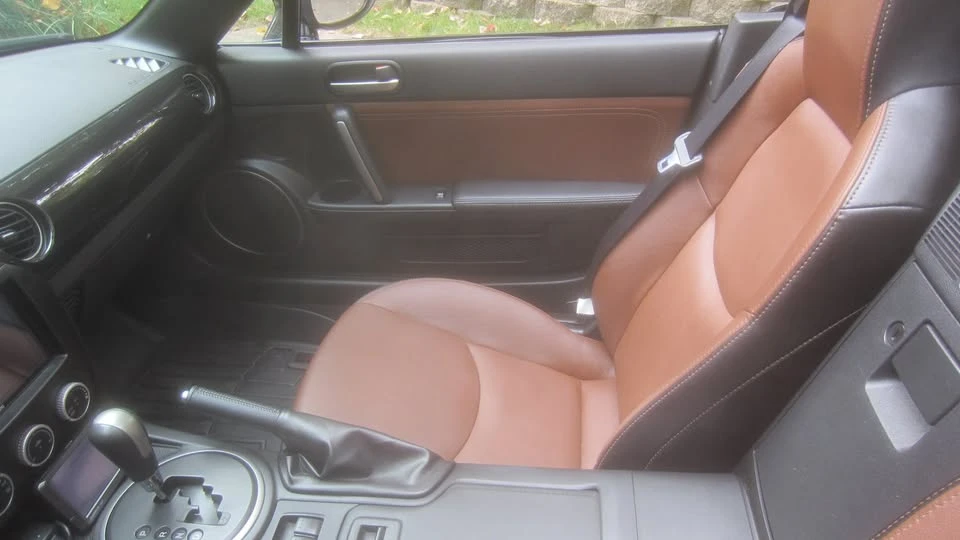2015 Mazda NC MX-5 Miata - Image 12 of 20