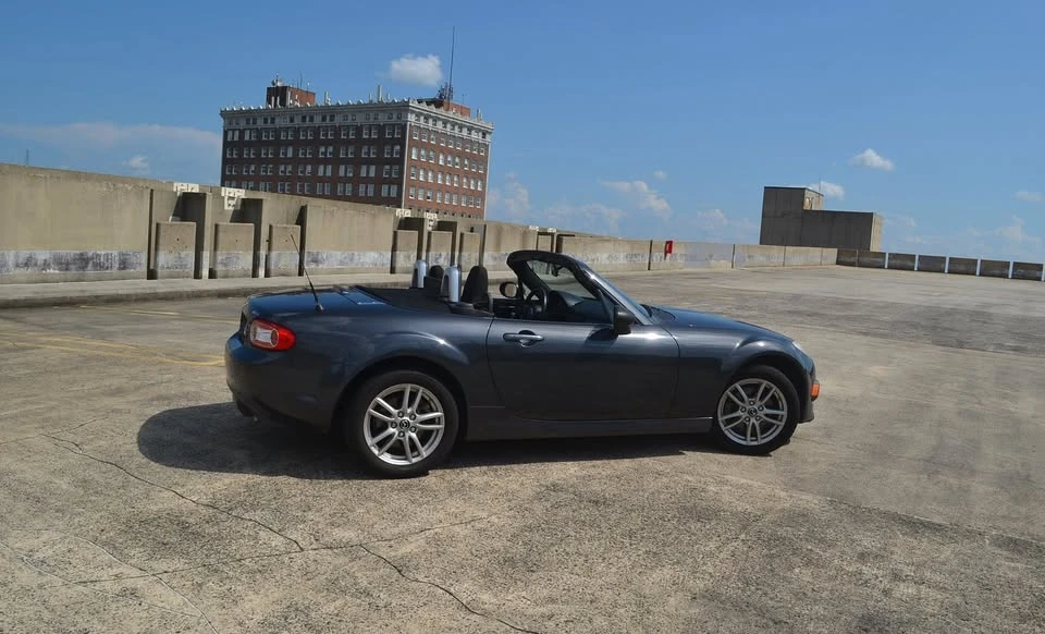 2015 Mazda NC MX-5 Miata - Image 9 of 20