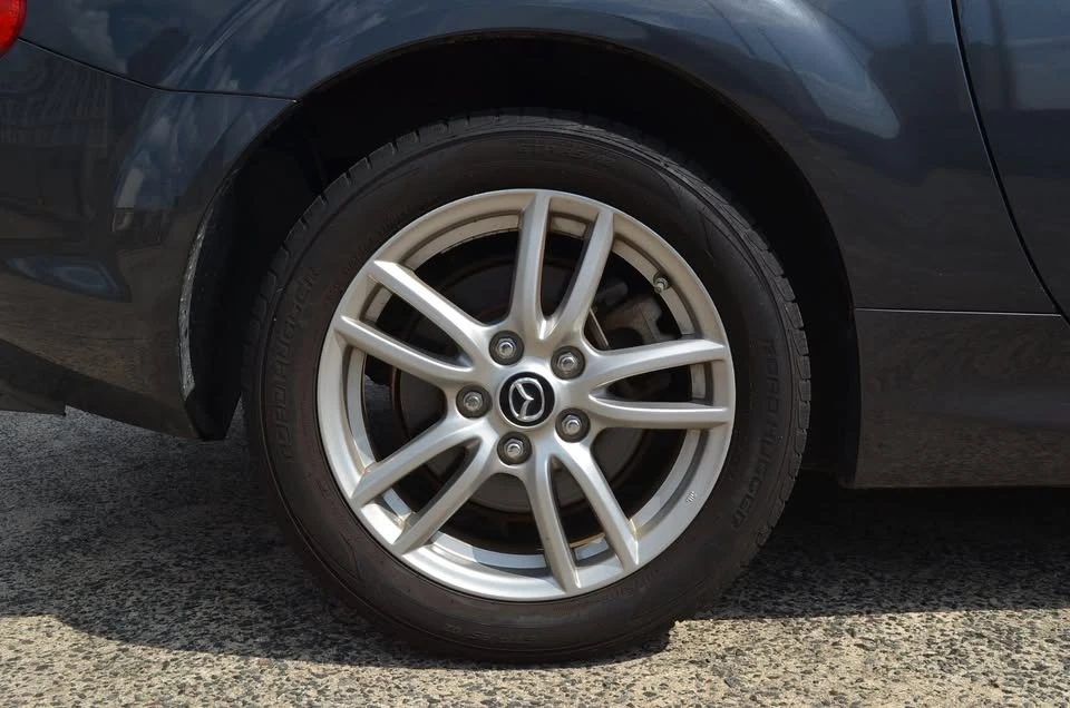 2015 Mazda NC MX-5 Miata - Image 17 of 20