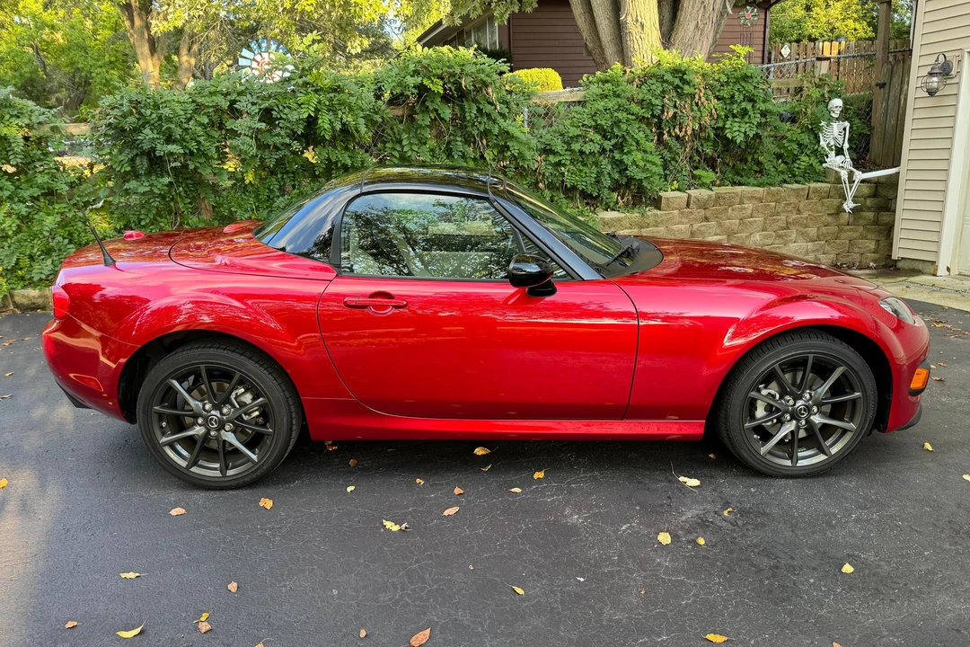 2015 Mazda NC MX-5 Miata - Image 3 of 31