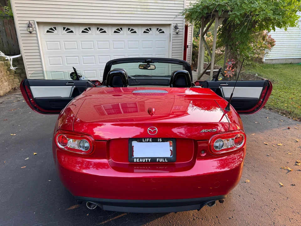 2015 Mazda NC MX-5 Miata - Image 13 of 31