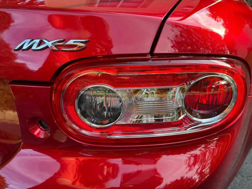 2015 Mazda NC MX-5 Miata - Image 25 of 31