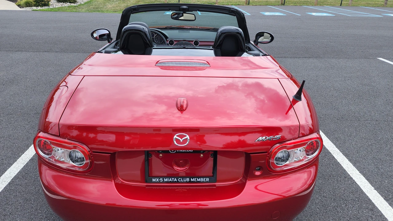 2015 Mazda NC MX-5 Miata - Image 12 of 31