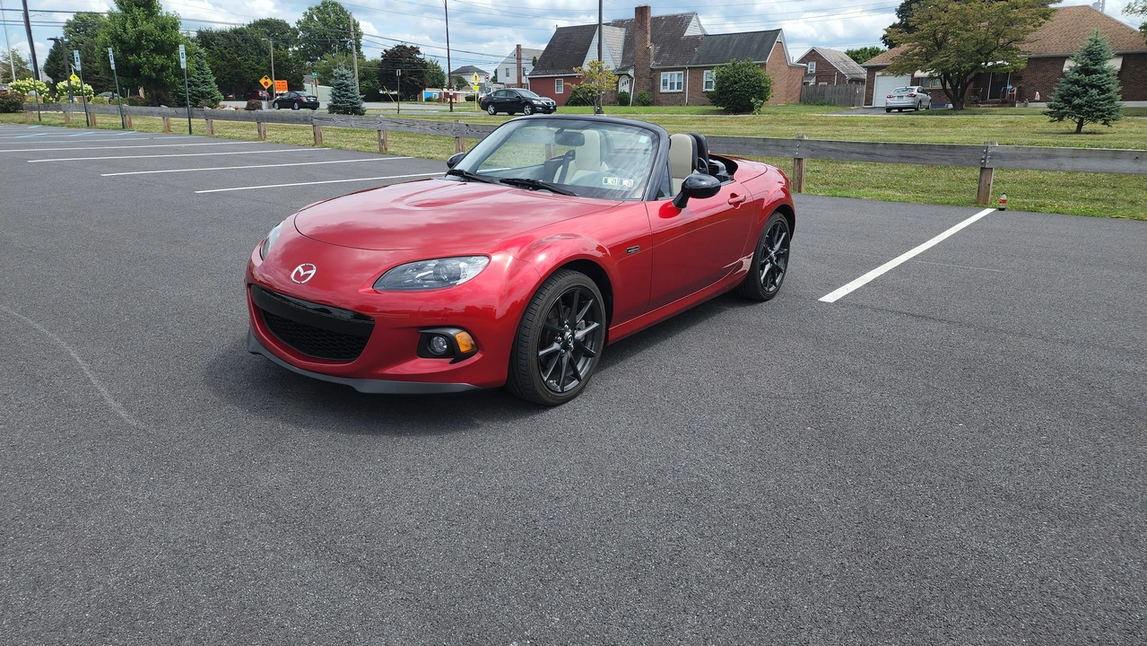 2015 Mazda NC MX-5 Miata - Image 9 of 31