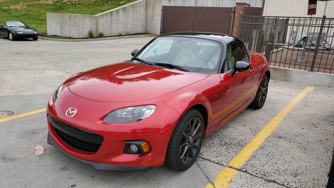 2015 Mazda NC MX-5 Miata - Image 20 of 31