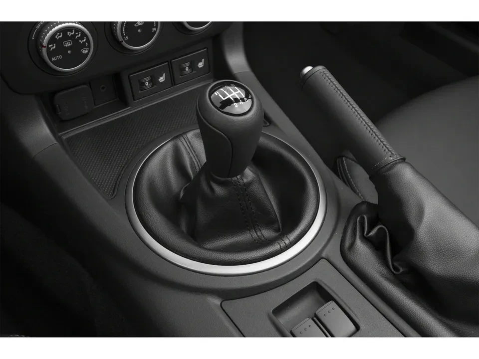 2015 Mazda NC MX-5 Miata - Image 15 of 20
