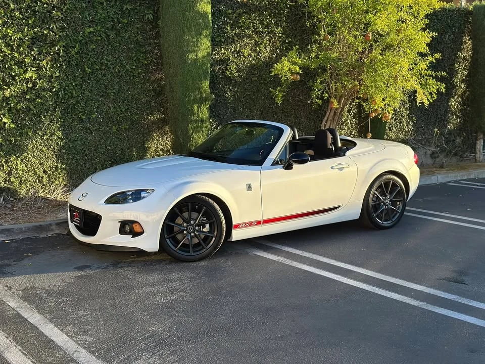 2015 Mazda NC MX-5 Miata - Image 9 of 20