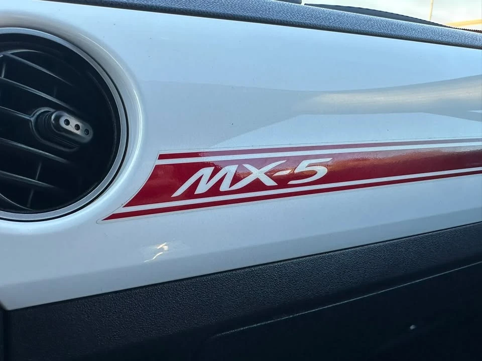 2015 Mazda NC MX-5 Miata - Image 18 of 20