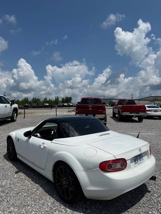 2015 Mazda NC MX-5 Miata - Image 5 of 14