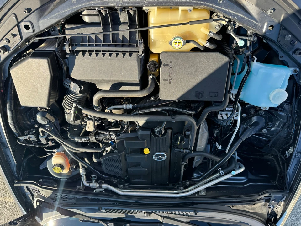 2015 Mazda NC MX-5 Miata - Image 3 of 10