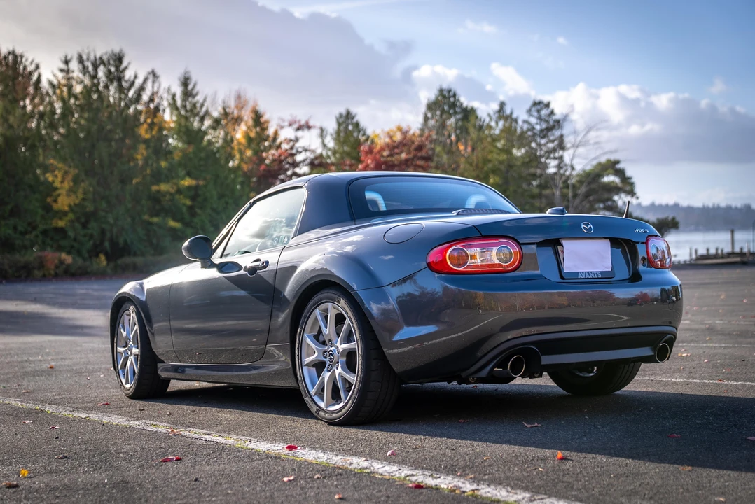 2015 Mazda NC MX-5 Miata - Image 13 of 31