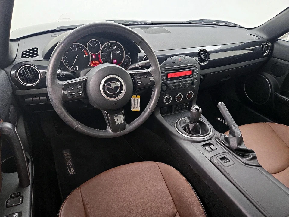2015 Mazda NC MX-5 Miata - Image 10 of 23