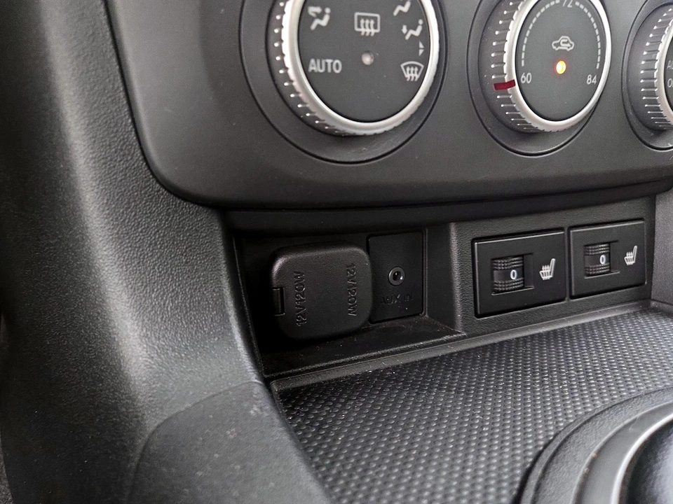 2015 Mazda NC MX-5 Miata - Image 18 of 23