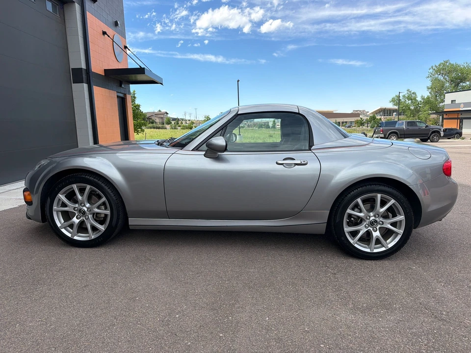 2015 Mazda NC MX-5 Miata - Image 3 of 31