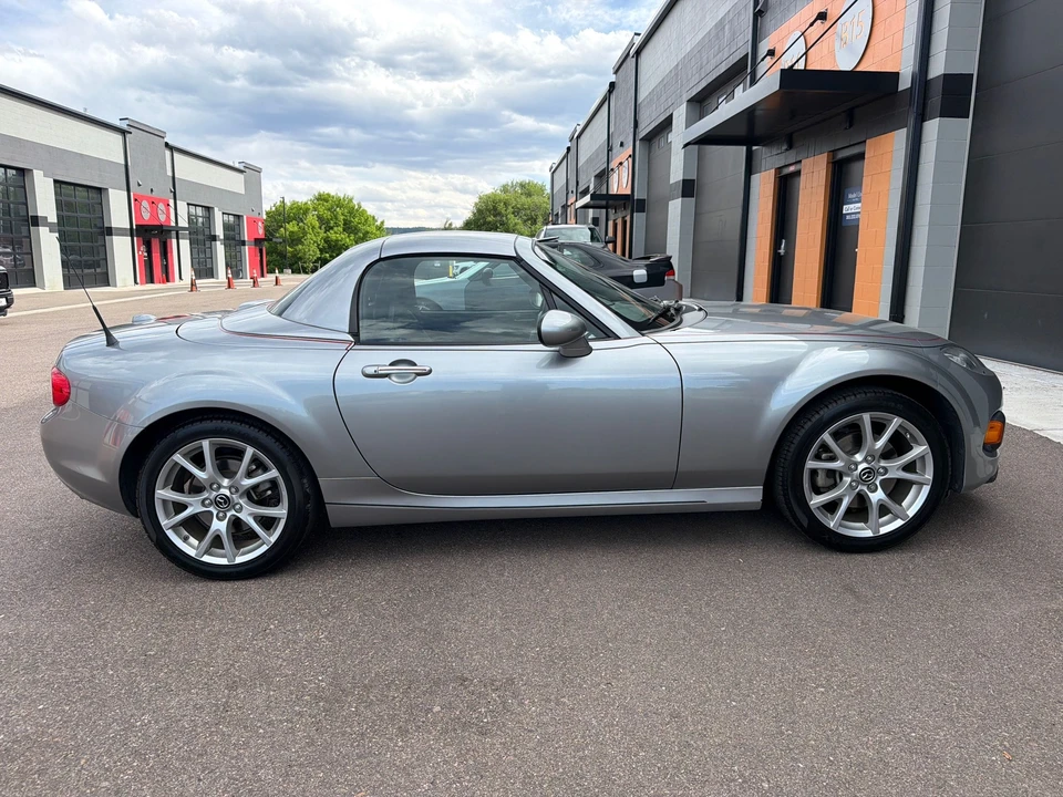 2015 Mazda NC MX-5 Miata - Image 11 of 31