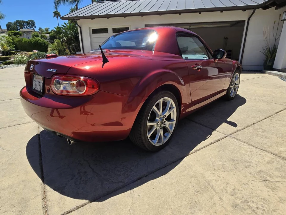 2015 Mazda NC MX-5 Miata - Image 8 of 18