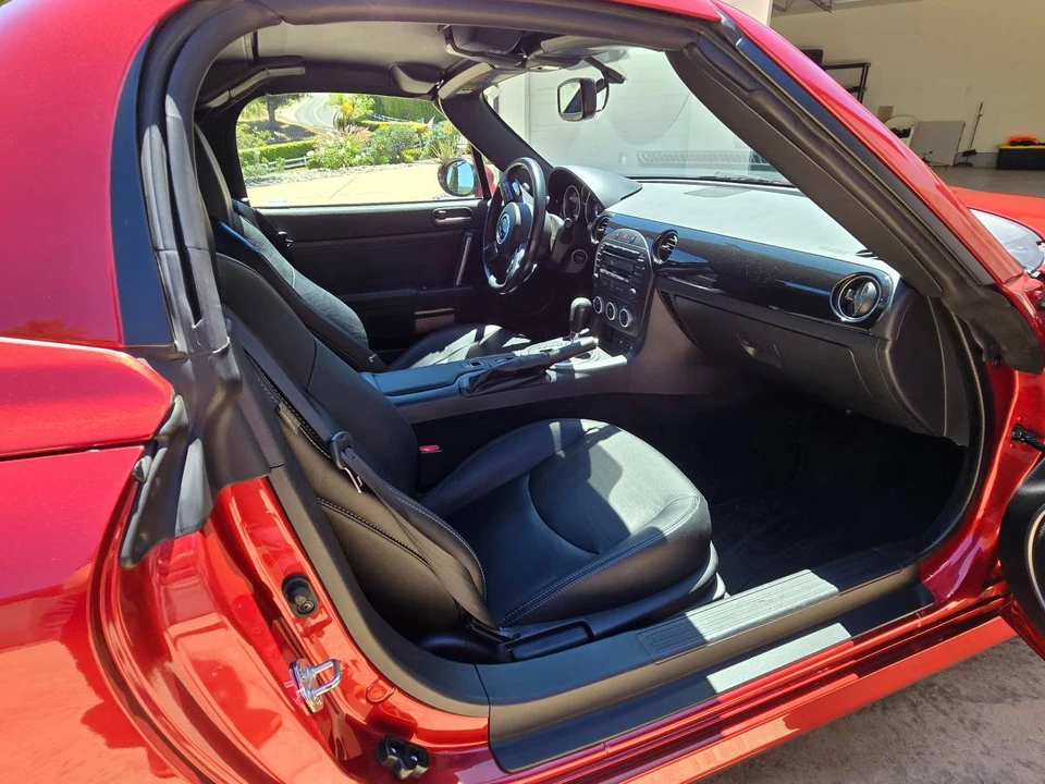 2015 Mazda NC MX-5 Miata - Image 10 of 18