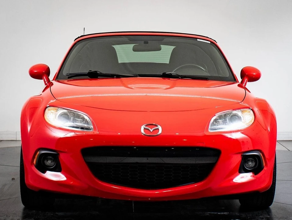 2015 Mazda NC MX-5 Miata - Image 3 of 21