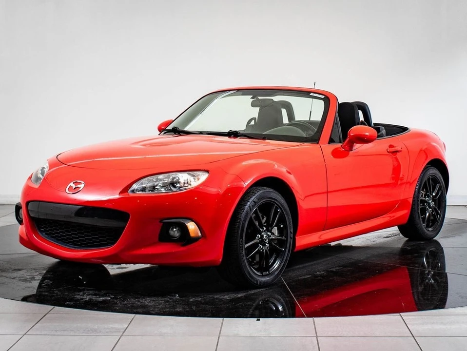 2015 Mazda NC MX-5 Miata - Image 2 of 21