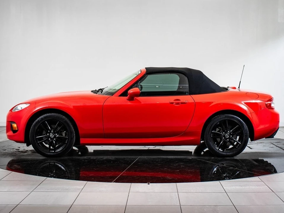 2015 Mazda NC MX-5 Miata - Image 13 of 21