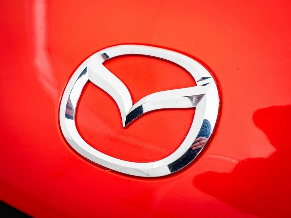 2015 Mazda NC MX-5 Miata - Image 10 of 21