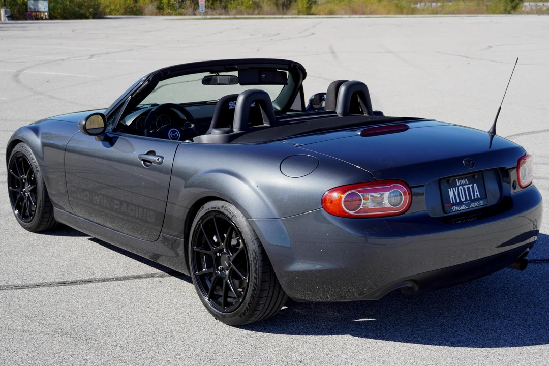 2015 Mazda NC MX-5 Miata - Image 4 of 31