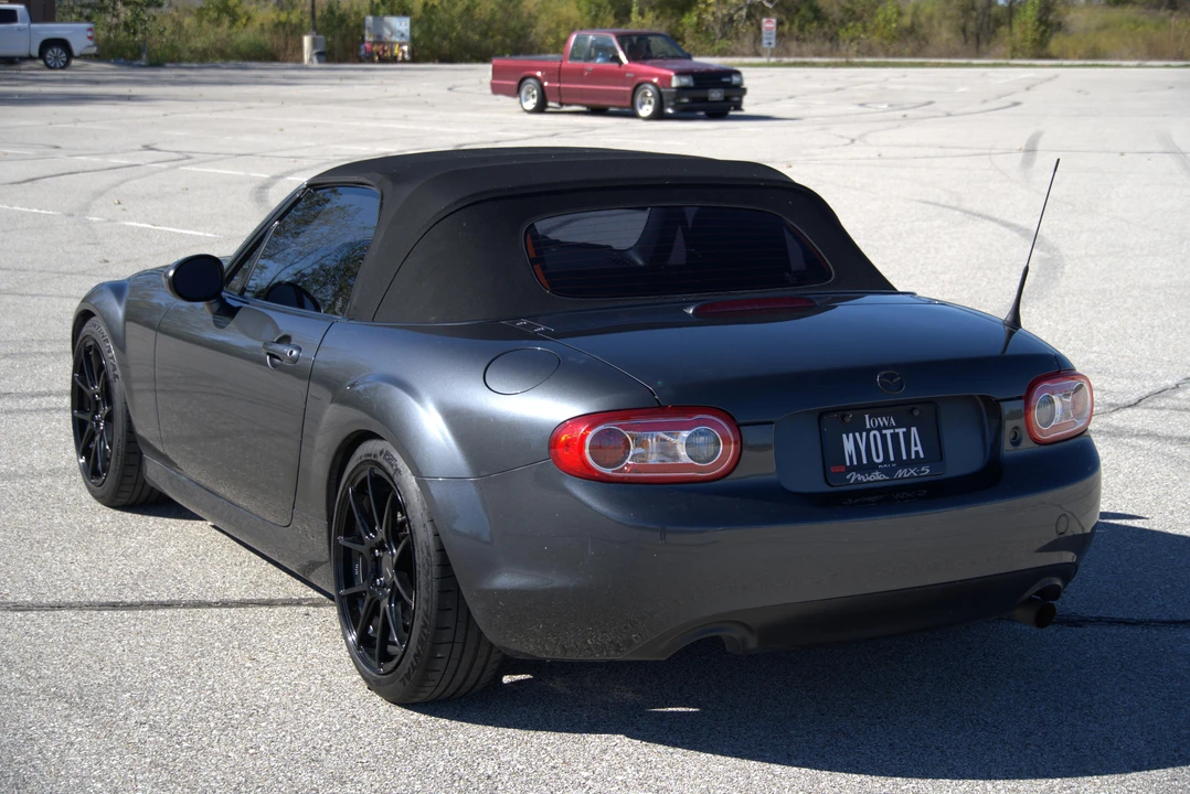 2015 Mazda NC MX-5 Miata - Image 16 of 31
