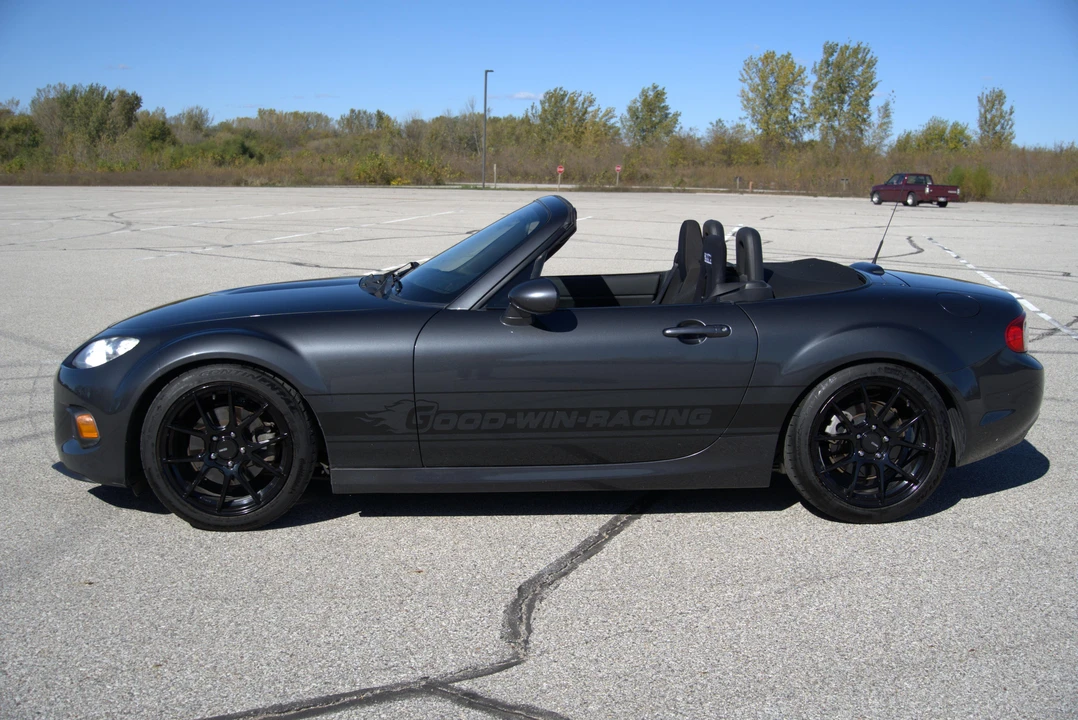 2015 Mazda NC MX-5 Miata - Image 6 of 31