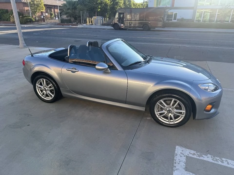2015 Mazda NC MX-5 Miata - Image 9 of 16
