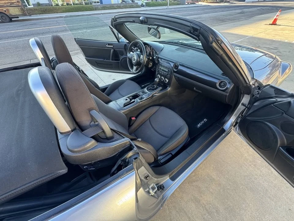 2015 Mazda NC MX-5 Miata - Image 11 of 16