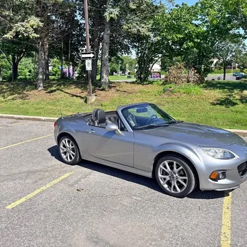 2015 Mazda MX-5 GT PRHT