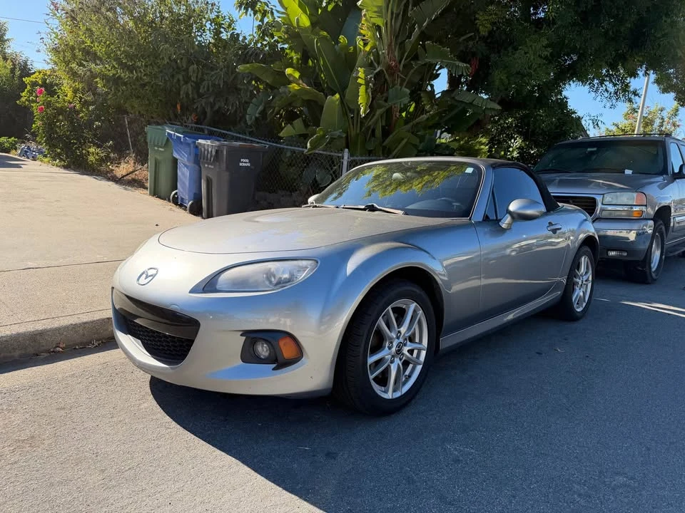2015 Mazda NC MX-5 Miata - Image 3 of 12