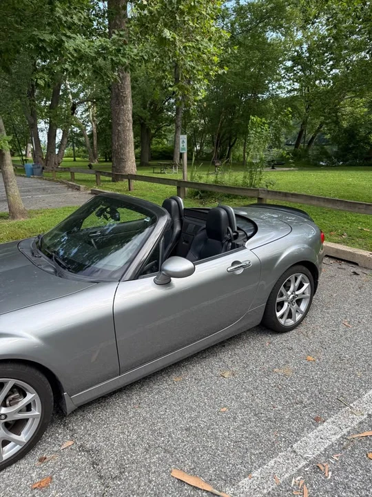 2015 Mazda NC MX-5 Miata - Image 9 of 11