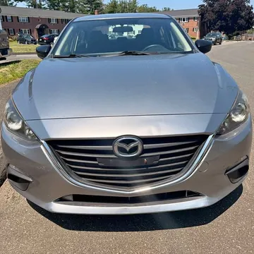 2015 Mazda Mazda3 i SV Sedan 4D