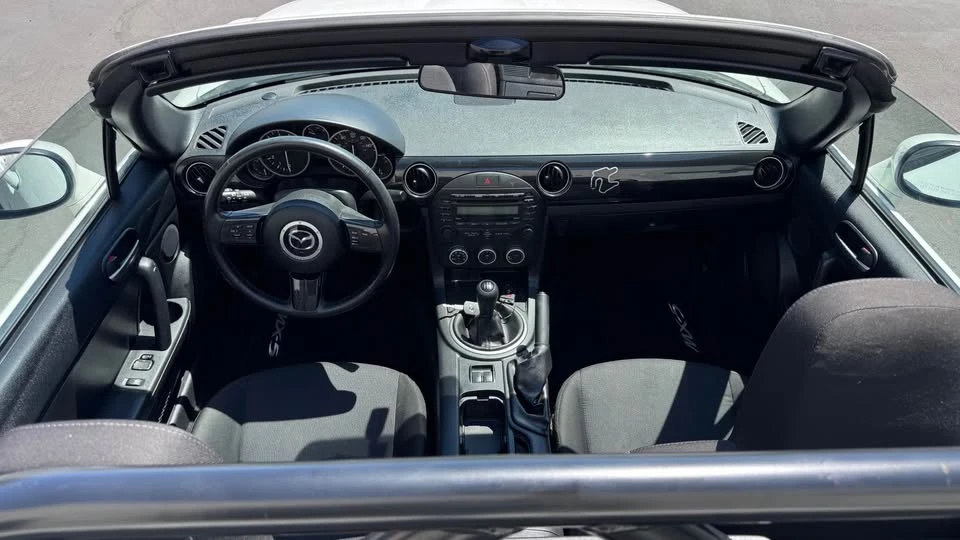 2015 Mazda NC MX-5 Miata - Image 9 of 20