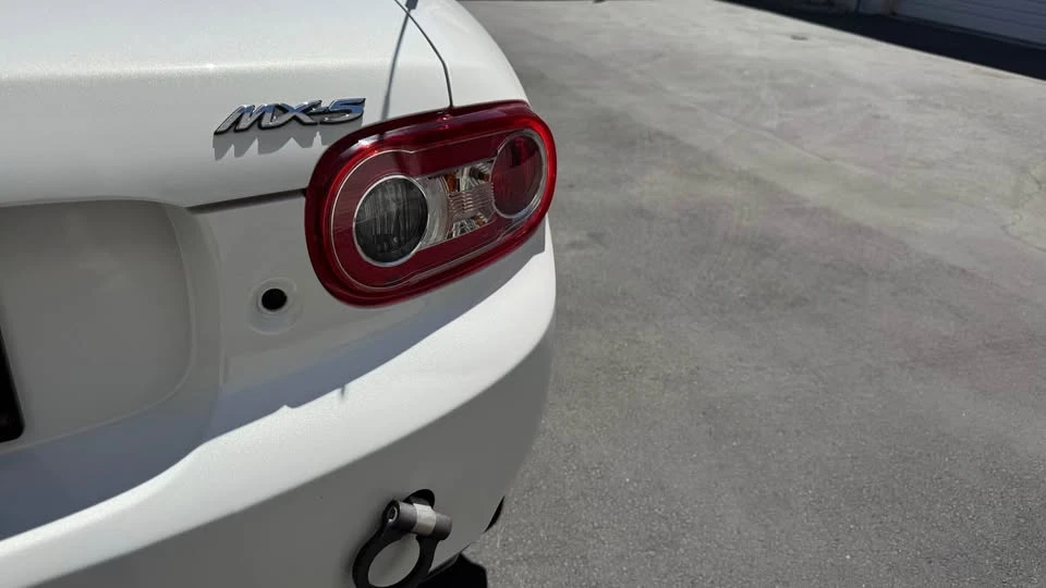 2015 Mazda NC MX-5 Miata - Image 12 of 20