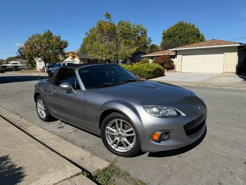 2015 Mazda MX-5 Miata Sport