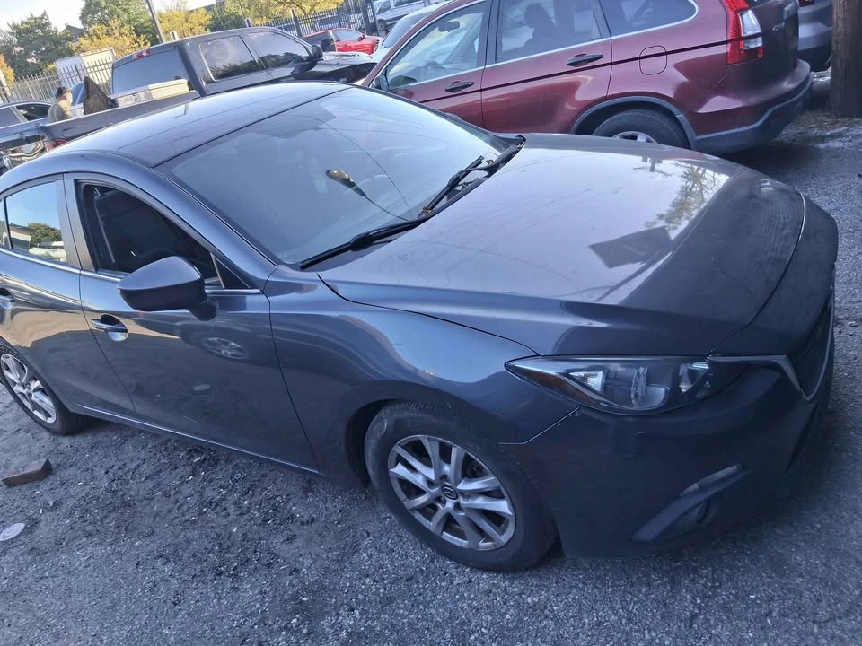 2015 Mazda Mazda 3 3rd Gen - Image 4 of 9